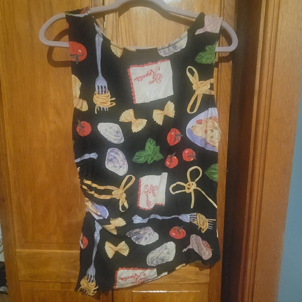 Lisa Says Gah Black Pasta Top with Multicolor Print - Picture 3 of 4